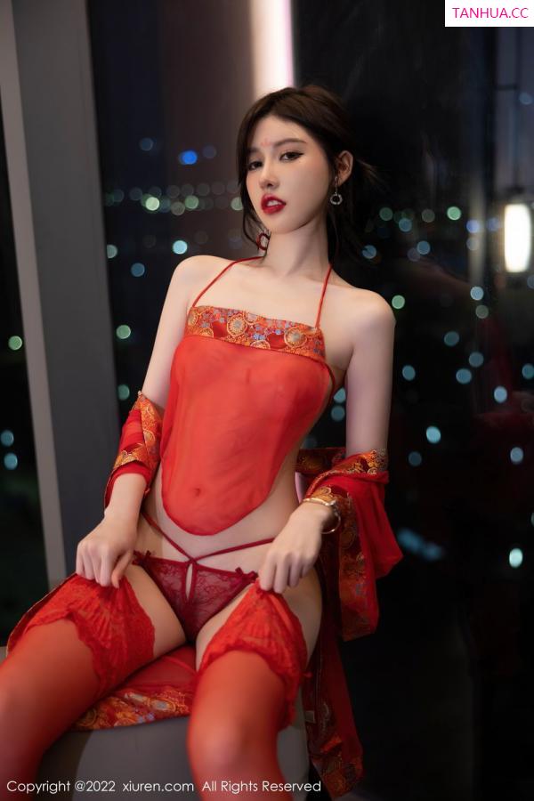 美桃酱  [XiuRen]高清写真图 2022.09.21 No.5619 美桃酱第12张图片